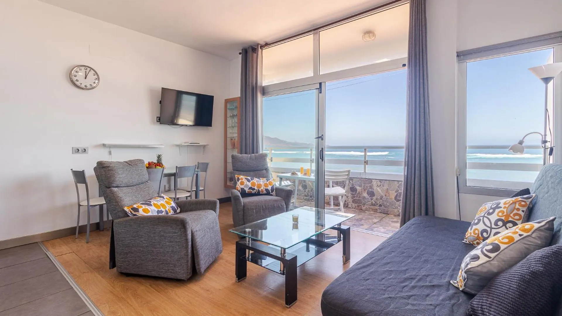 Seafront Terrace Apartment Las Canteras لاس بالماس دي غران كاناريا 0*,